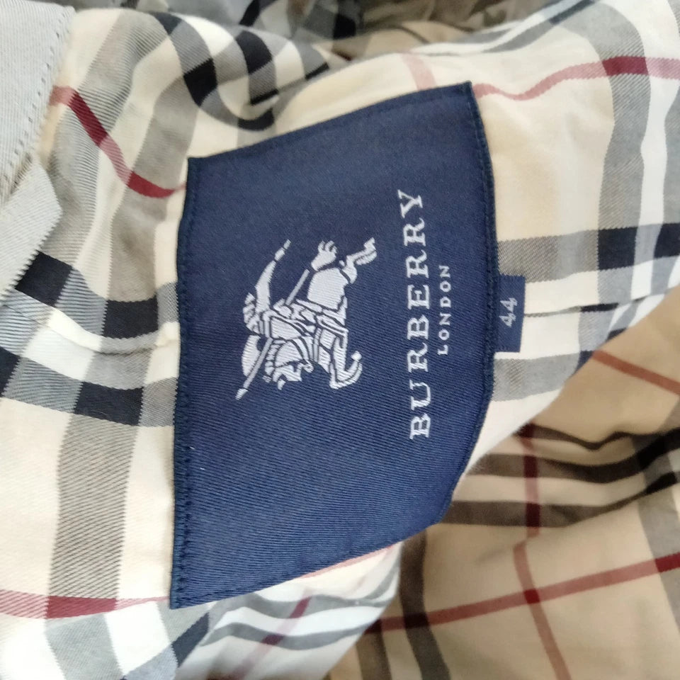 Burberry London. Gray Cotton/Cupro Coat