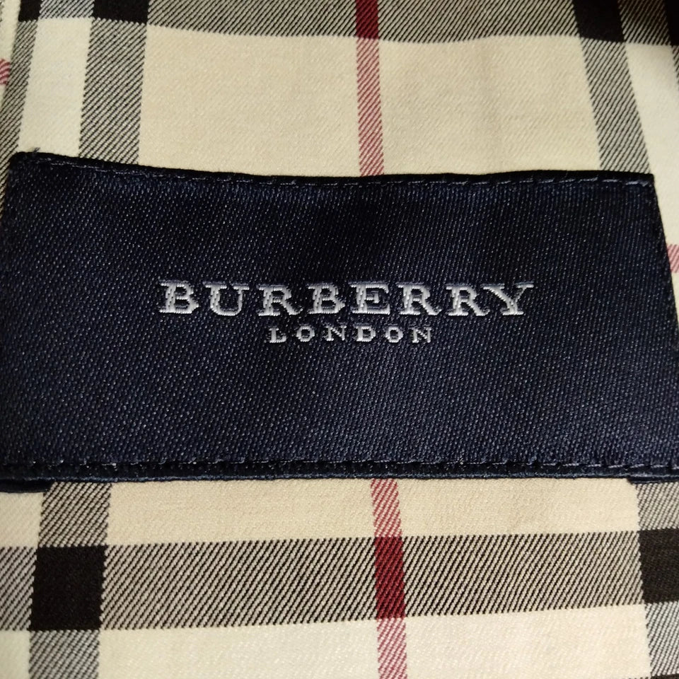 Burberry UK. Classic Belted Cotton/Polyurethane Coat