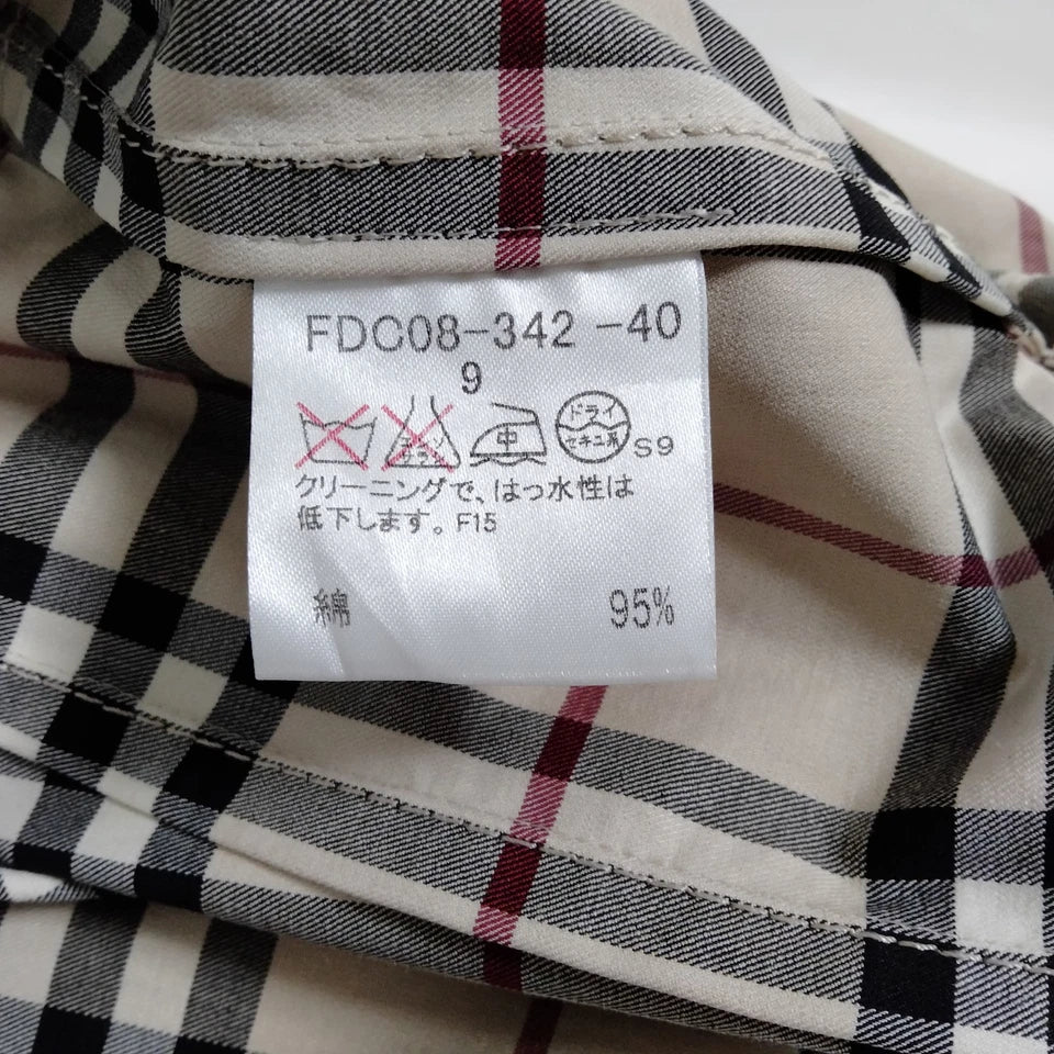 Burberry UK. Classic Belted Cotton/Polyurethane Coat