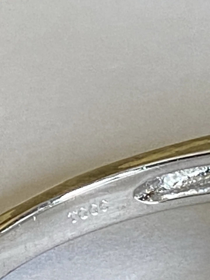 Vintage LONDON. Circa 2000. Sterling Silver Crackle Quartz Solitaire Ring Size O