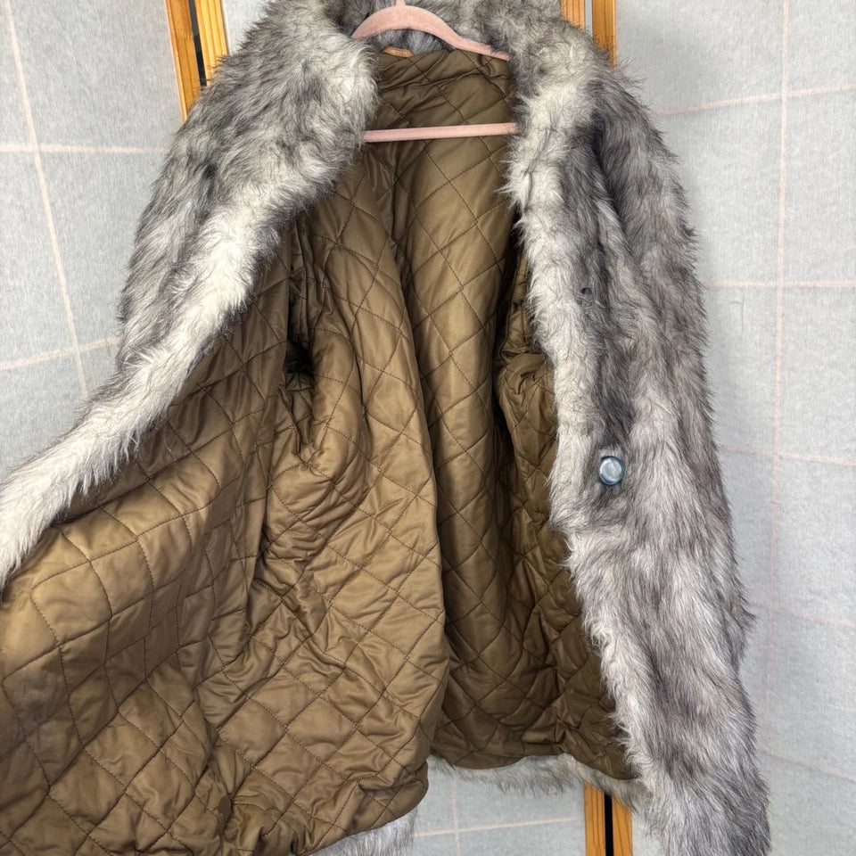 Vintage Faux Fur Coat Women Gray White Wolf Pattern Shaggy Quilted Lined