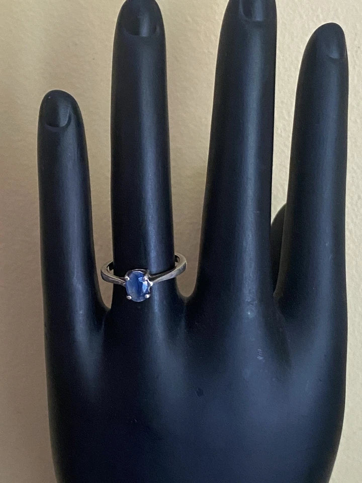 Vintage LONDON. Circa 2000. Sterling Silver And Blue Tourmaline Solitaire Ring Size O