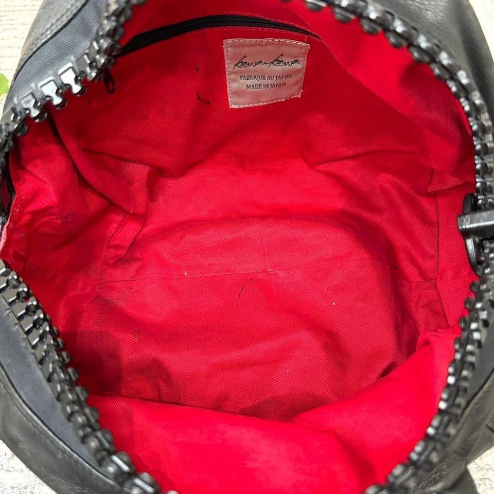 Kawa-Kawa JAPAN. 25bis. Black Lambskin Leather Round Big Zipper Tote Bag / Shoulder Bag