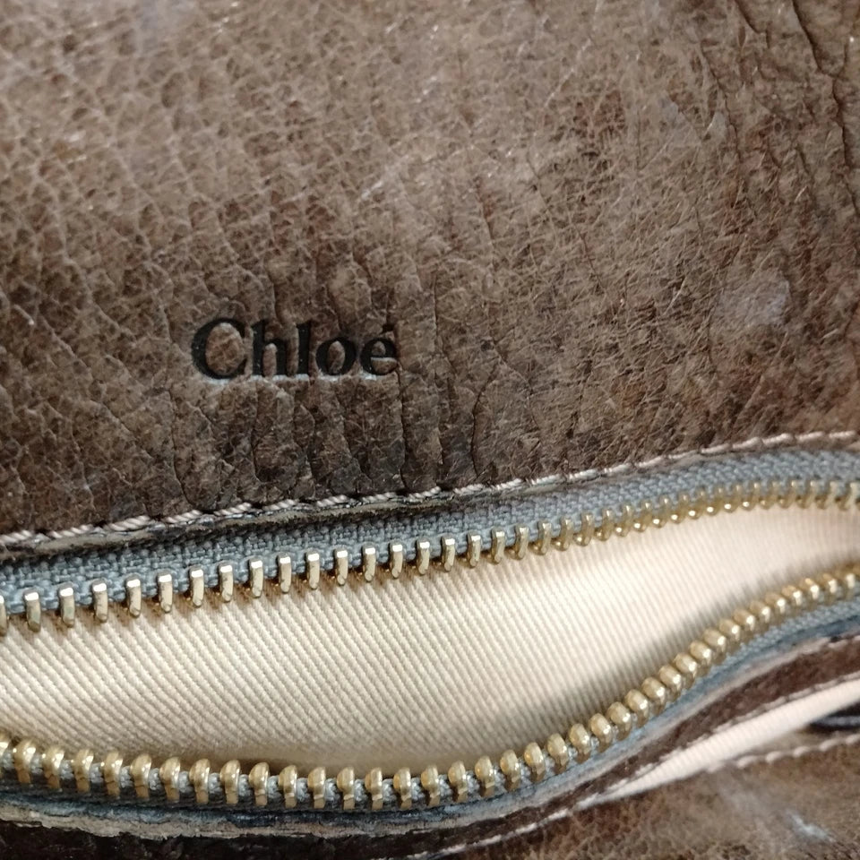 Chloe Paris. Phoebe Philo. Vintage Brown Distressed Leather Shoulder Bag / Hand Bag