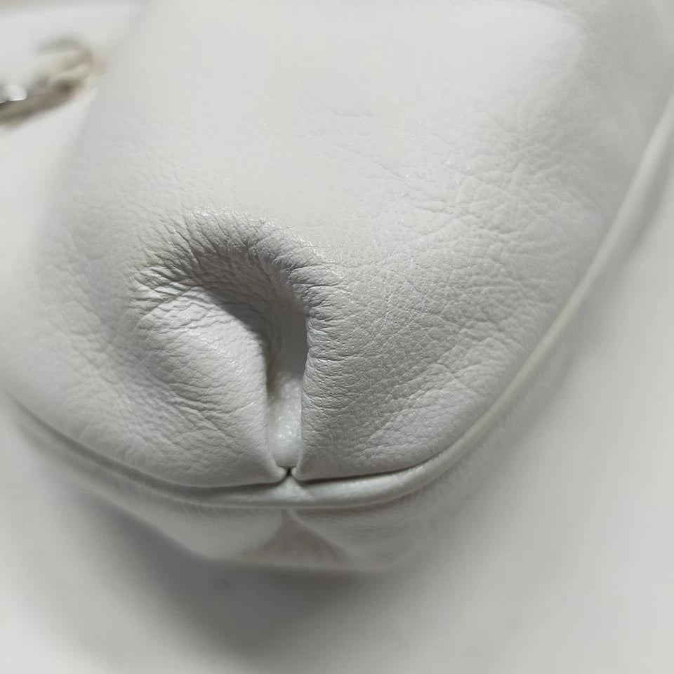 Ferragamo Itay. White Leather Shoulder Bag / Hand Bag
