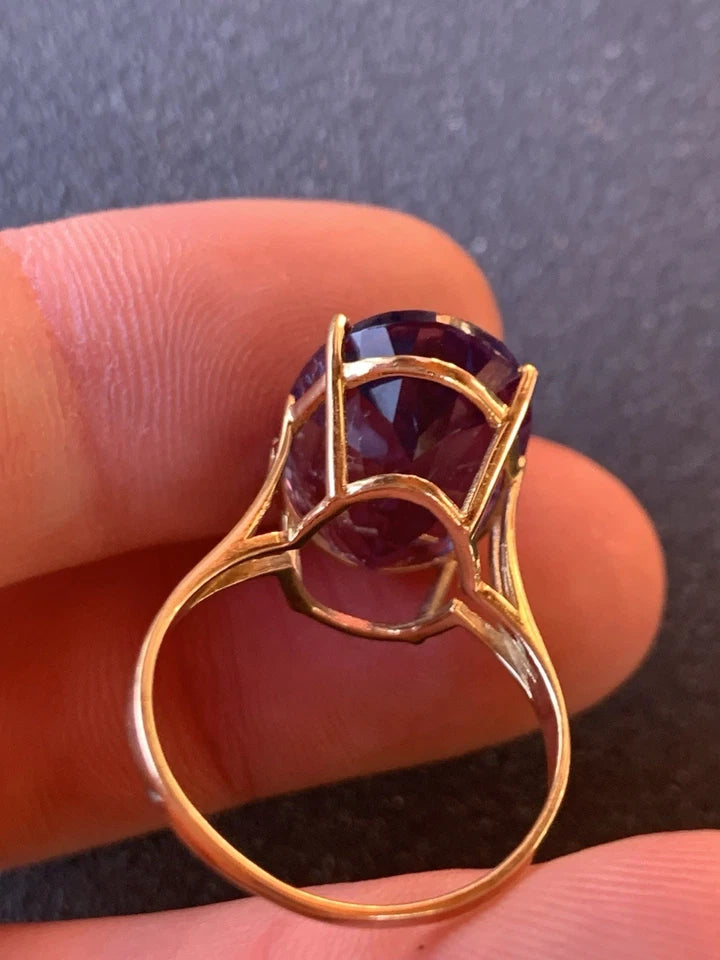 Chesterfield's London. Victorian 10ct Gold Blue Spinel 10ct Solitaire Ring, Large 10k Heavy 4.8g Size: 8.5