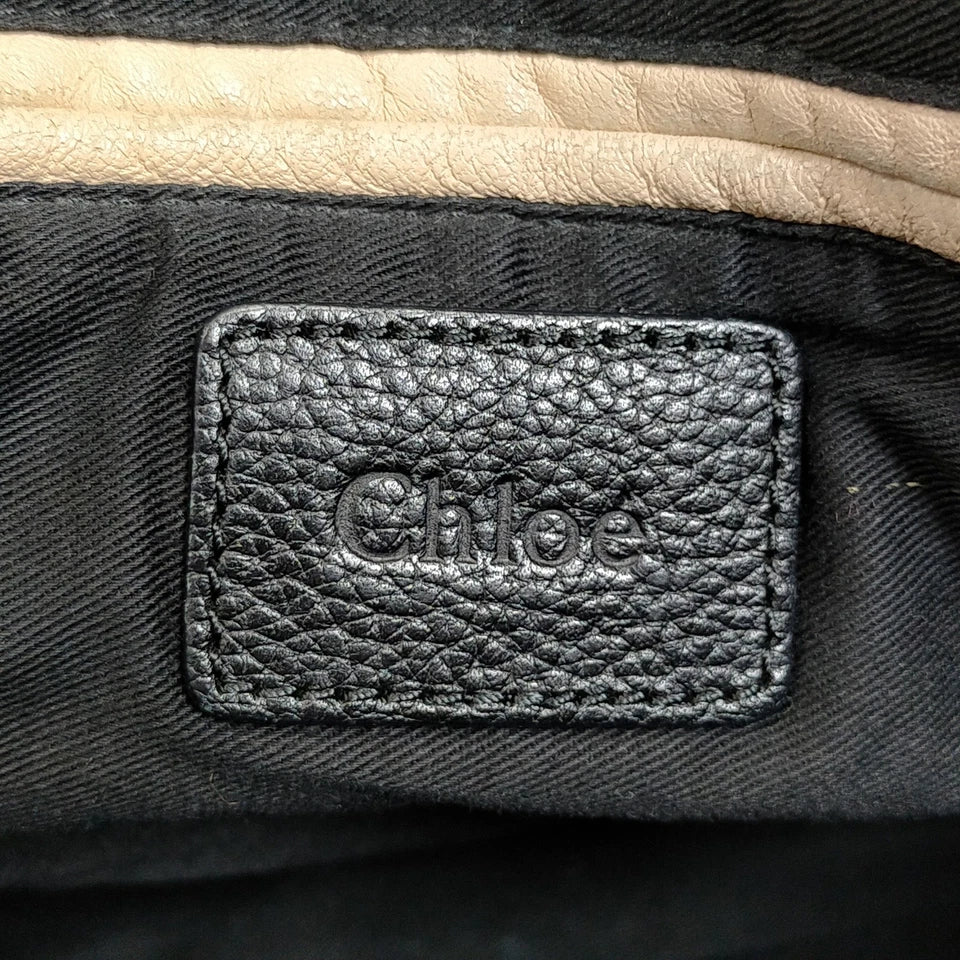 Chloe Paris. Phoebe Philo Designer. Black Large Size Leather SHand Bag Black Leather