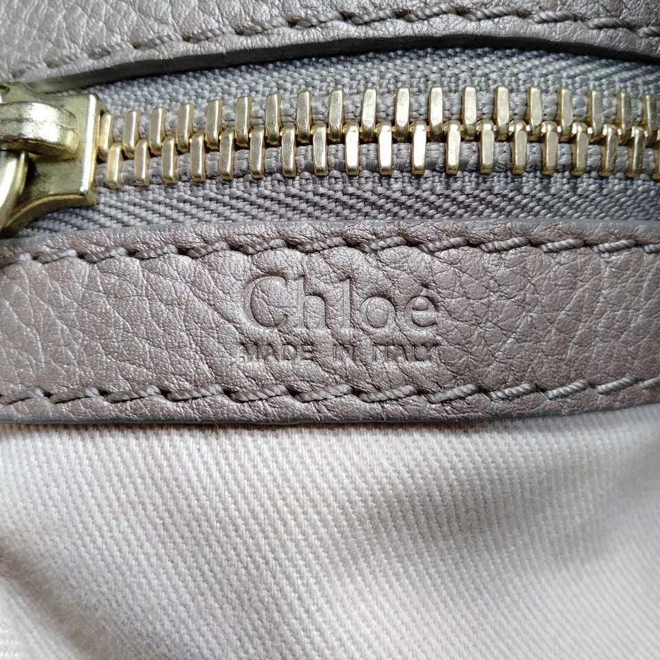 Chloe Paris. Distressed Dark Gray Leather Shoulder Bag