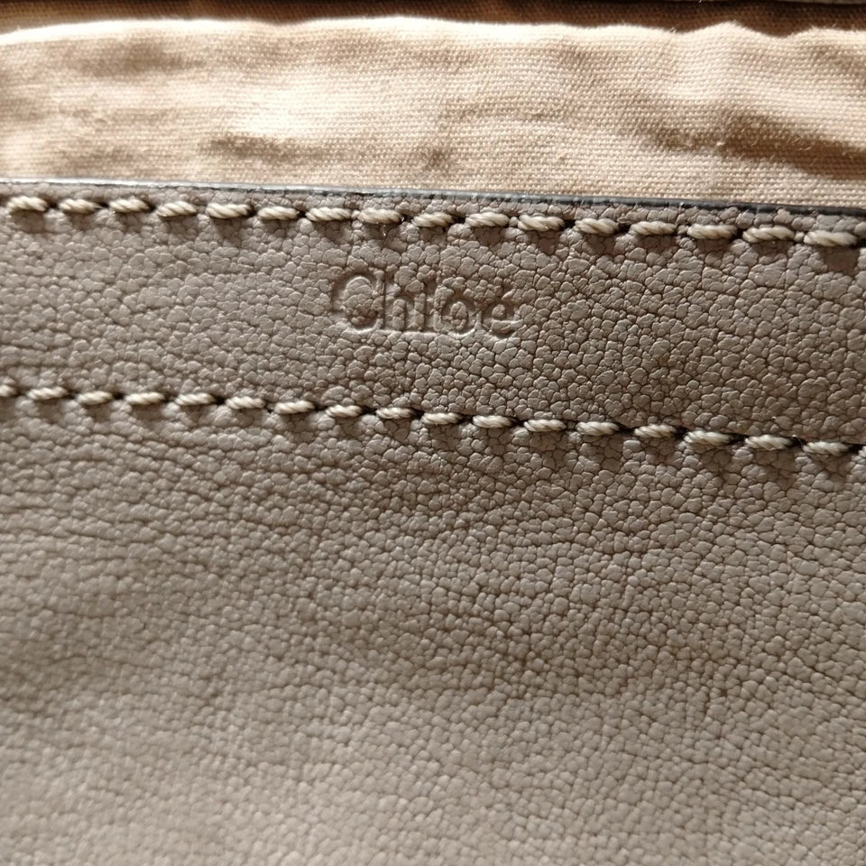 Chloe Paris. Gray Leather Small/Medium Shoulderbag/Handbag
