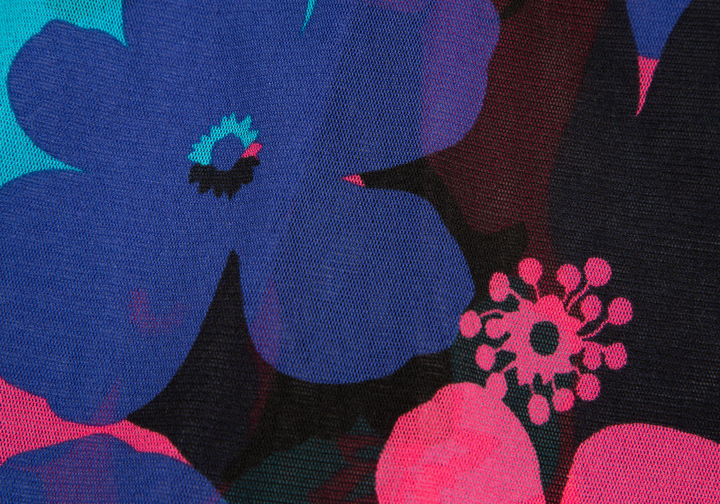 Issey Miyake Japan. White Label.  Flower Printed Mesh Sleeveless Top Blue, Pink